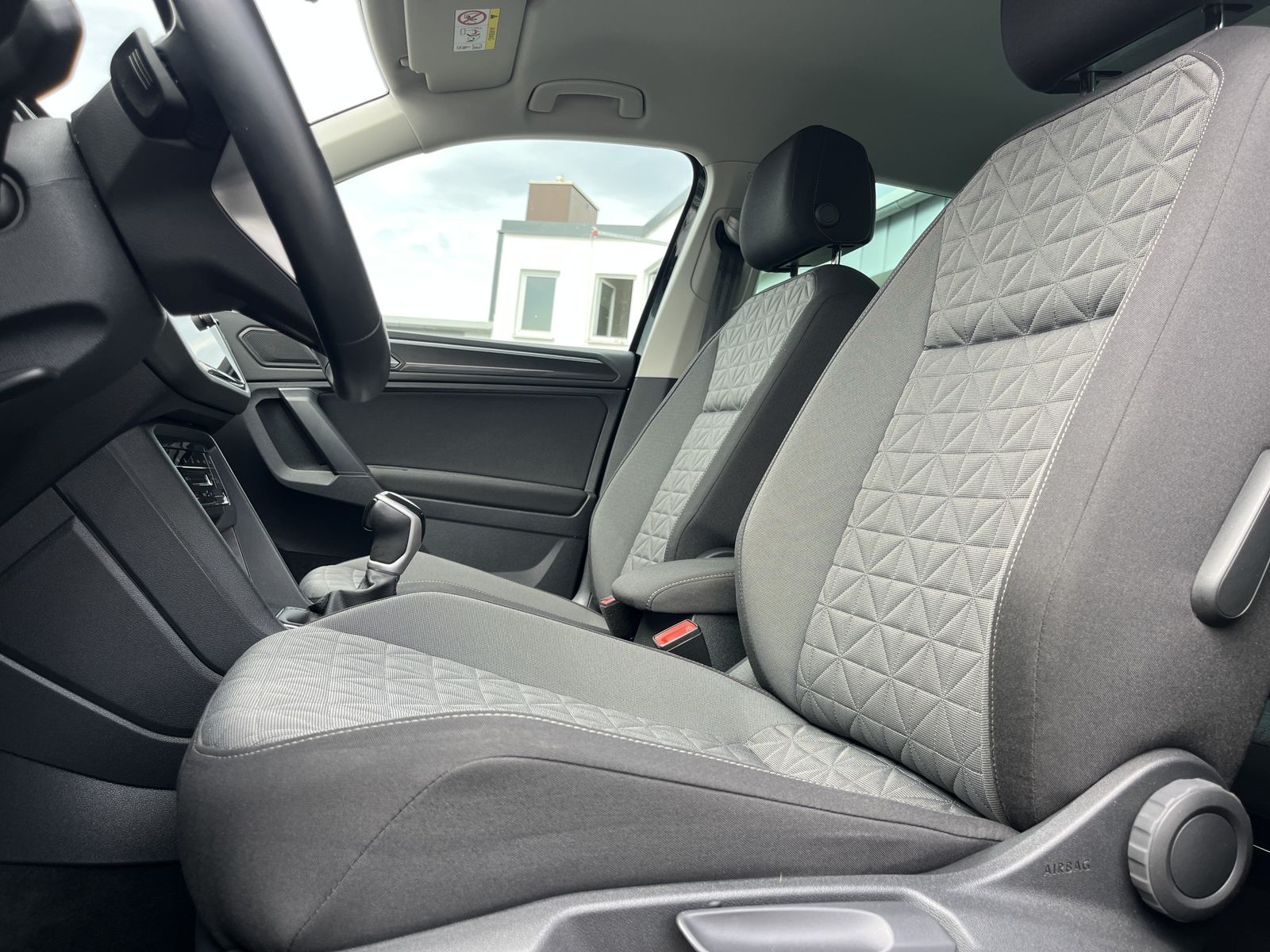 Volkswagen Tiguan 1.4 TSI e-Hybrid Life 156€ m.20% Anz. Nav foto 13