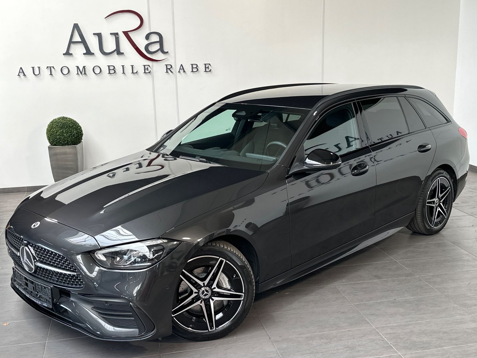 Fahrzeugabbildung Mercedes-Benz C 300d T AMG Line NAV+LED+VCOCK+LEDER+18ZO+ALARM