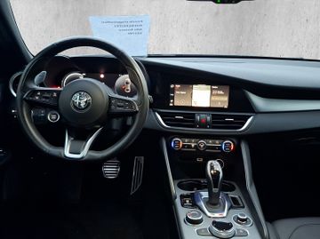 Alfa Romeo Giulia Veloce 2.0 Turbo 16V Q4 Kam.+KeyLess+SHZ