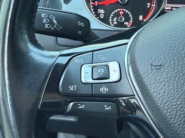 Volkswagen Golf - 12