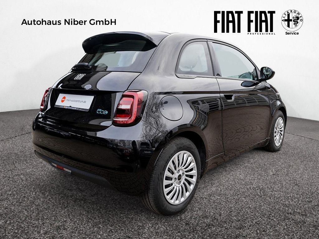 Fahrzeugabbildung Fiat 500e Action 23,8 kWh KLIMA LED TAGFAHRL. UVM