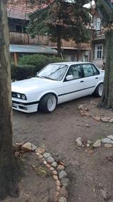 BMW E30 e30 318i - BMW 318 aus 1988: 318i