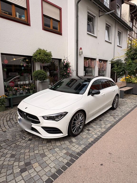 Image of Mercedes-Benz CLA 200 Shooting Brake