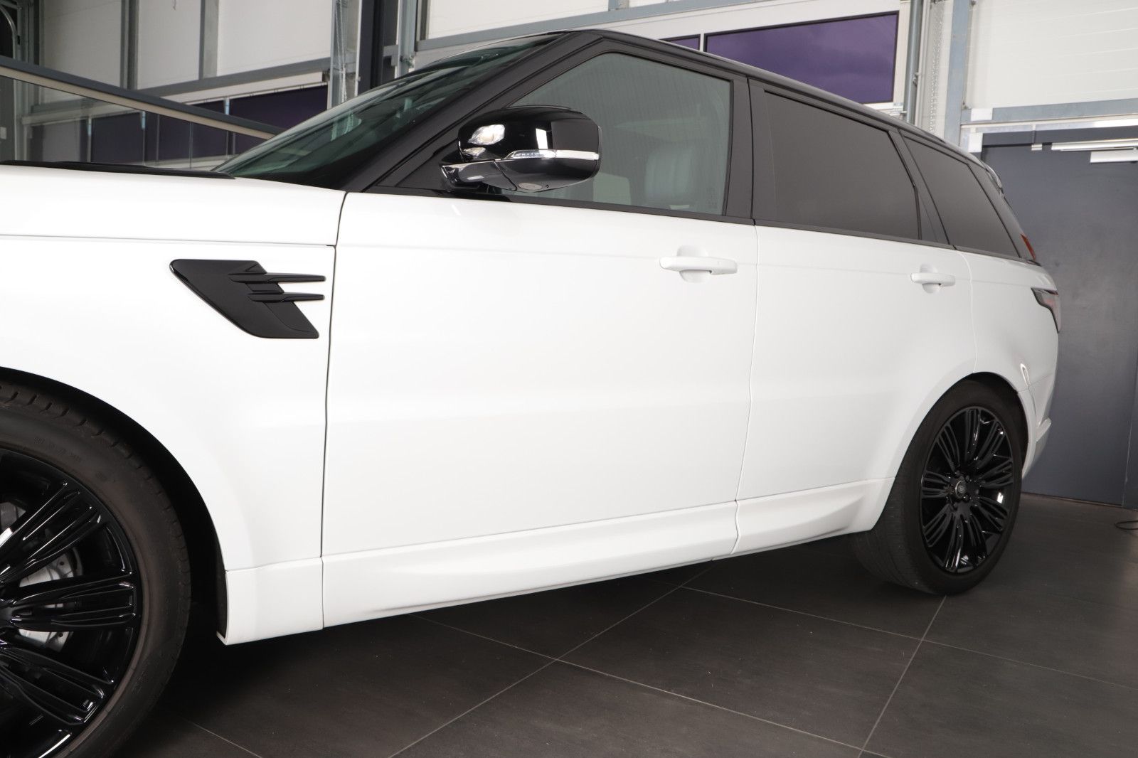 Land Rover Range Rover Sport 3.0 D300 HSE Dynamic foto 6