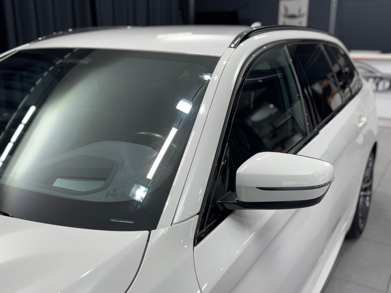 Fahrzeugabbildung BMW 530 d xDrive M Sport|360°|LASER|HUD|
