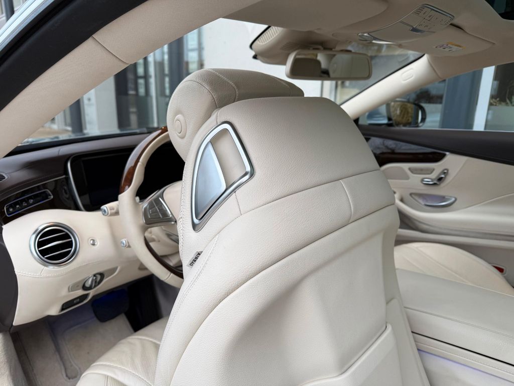 Mercedes-Benz S500 Coupe 4Matic / 360°/ COMMAND/ LED/ 1. HD/DE Mercedes-Benz S500 Coupe 4Matic / 360°/ COMMAND/ LED/ 1. HD/DE