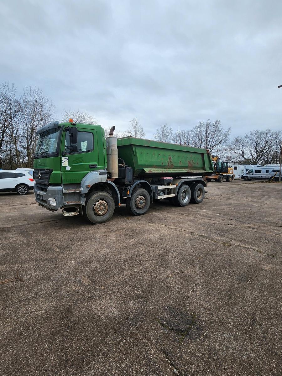 Mercedes-Benz AXOR 3240