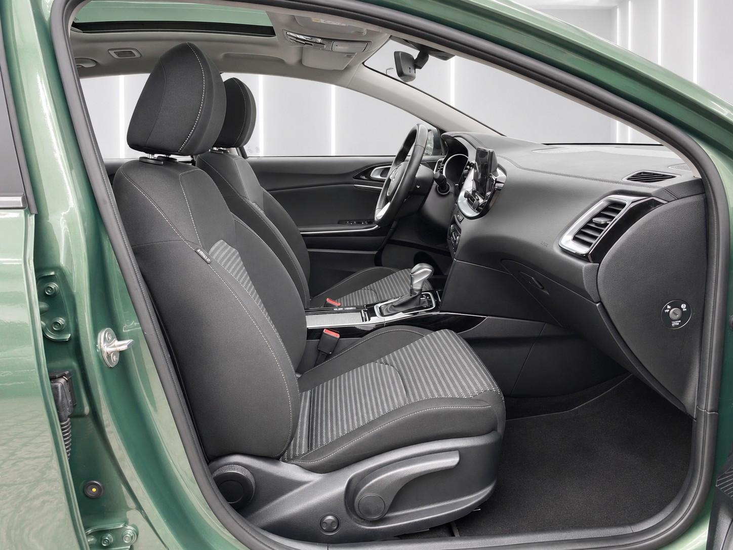 Kia Ceed SW 1.5 T-GDI DCT7 Platinum *LED*JBL*Kamera*