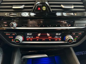 BMW 530 d Touring Luxury Line *2. Hand*Klima*Kamera*