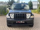 Jeep Cherokee Sport 2.8CRDI TÜV/AU NEU AHK 2700KG 4X4 - Jeep Cherokee: 2.8