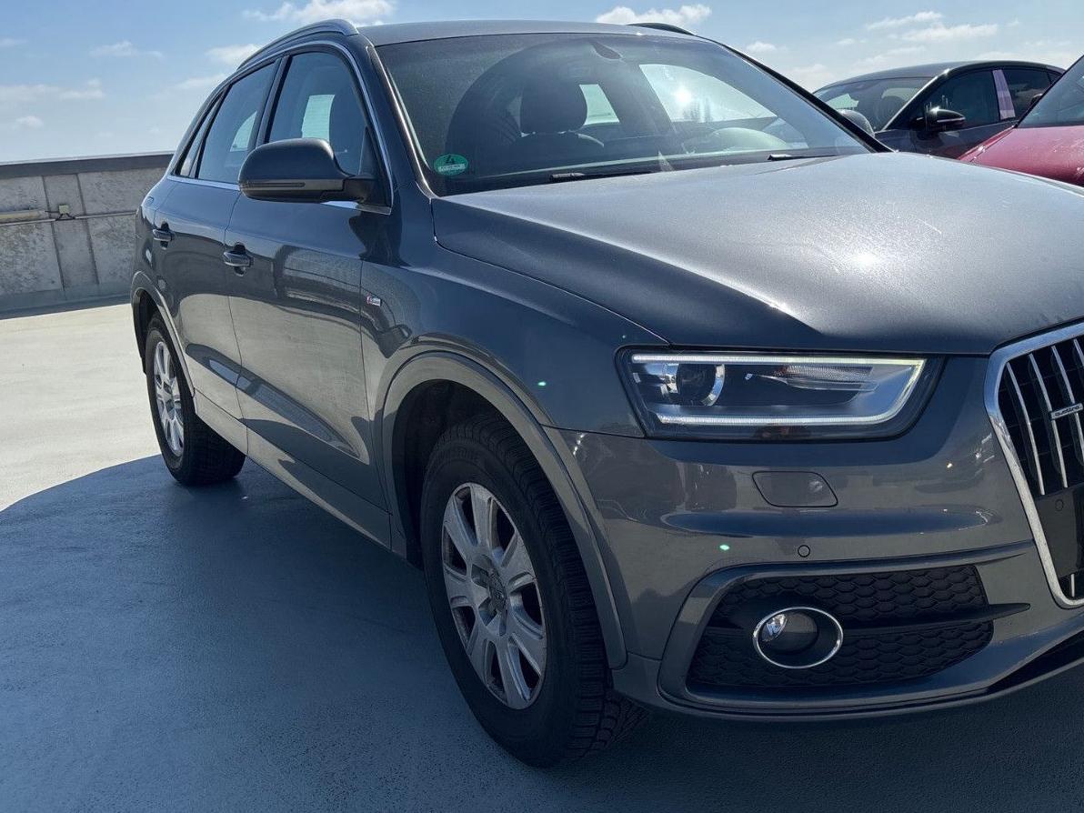 Audi Q3 2.0 TFSI quattro | TÜV 03.2027