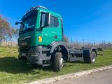 MAN TGS 22.330 4X4 EURO 6 - D D - MAN grün
