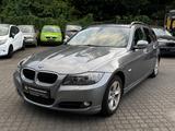 BMW 318i *FACELIFT*PANO*STANDHEIZ*AUTOMA*XENON*AHK* - BMW 318 aus 2009: Kombi, 318i