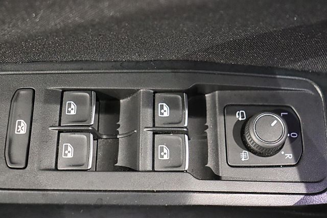 T-Roc Sport 1.5 TSI 110kW DSG LED KAMERA NAVI PD