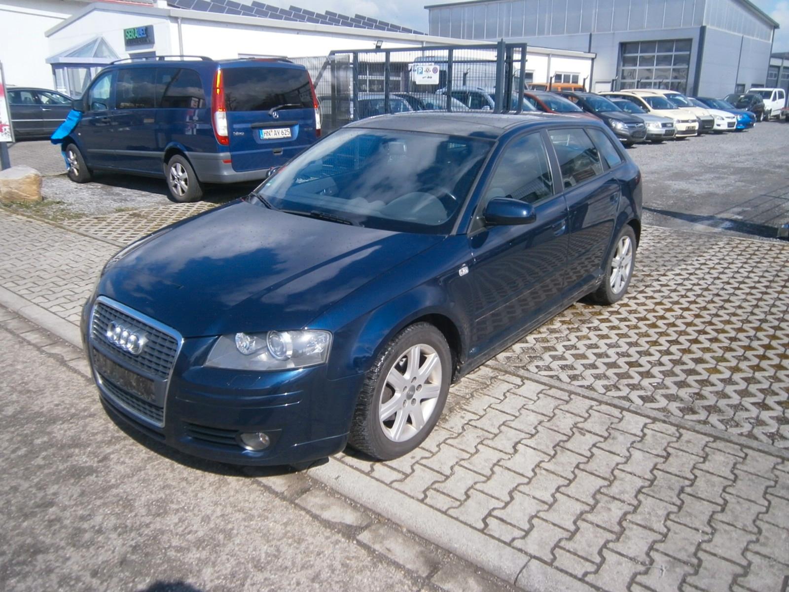Audi A3 2.0 FSI Attraction Sportback