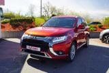 Mitsubishi Outlander 2.4Hybrid PHEV Spirit 4WD LED Navi - Mitsubishi Gebrauchtwagen in Leipzig