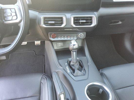 Ford Mustang 5,0 l  Ti-VCT V8 328 kW (446 PS) B GT
