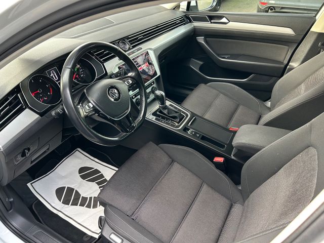 Fahrzeugabbildung Volkswagen Passat Variant 2.0 TDI DSG+Navi+LED+AllwetterLM+