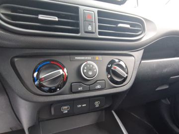 Hyundai i10 1.0 Select (63 PS)