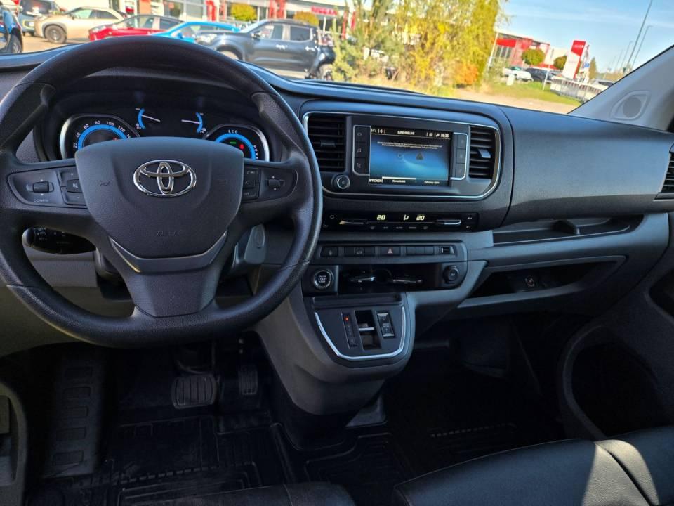 Toyota Proace Electric el.Reichweite(WLTP) 221km