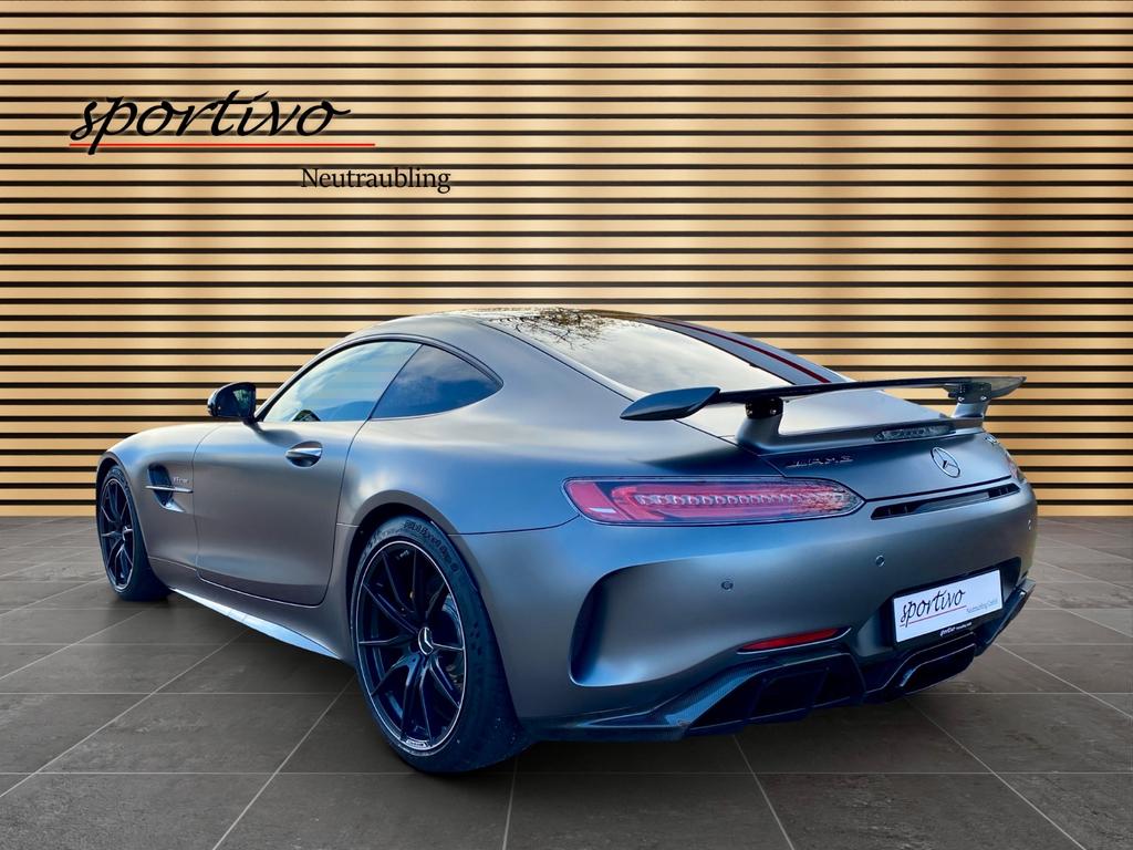 Mercedes-Benz AMG GT R