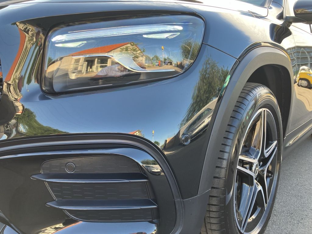 Fahrzeugabbildung Mercedes-Benz GLB 200 AMG*NIGHT*AHK*PANO*DISTR*MEMO*KEYL*MULTI