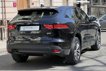 Jaguar F-Pace - 5