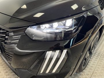 Fahrzeugbestand 27 Peugeot 208 Hybrid 145 GT e-Sitz+Alcantara+360 Grad