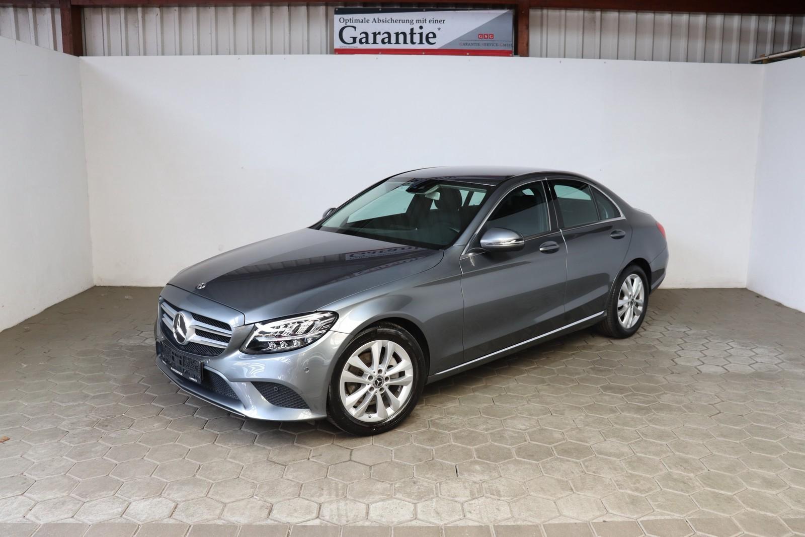 Mercedes-Benz C 180 CGI Avantgarde LED*NAVI*CAM*CARPLAY