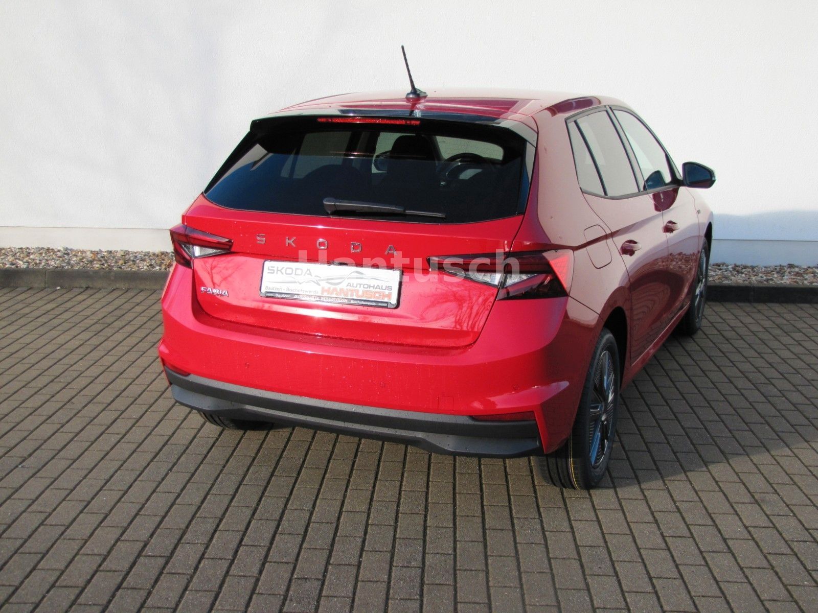 Fahrzeugabbildung SKODA Fabia Tour 1.0l TSI 116PS 7-Gang DSG