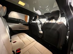 Fahrzeugabbildung Espace VI Iconic E-Tech Hybrid Panorama Navi Le