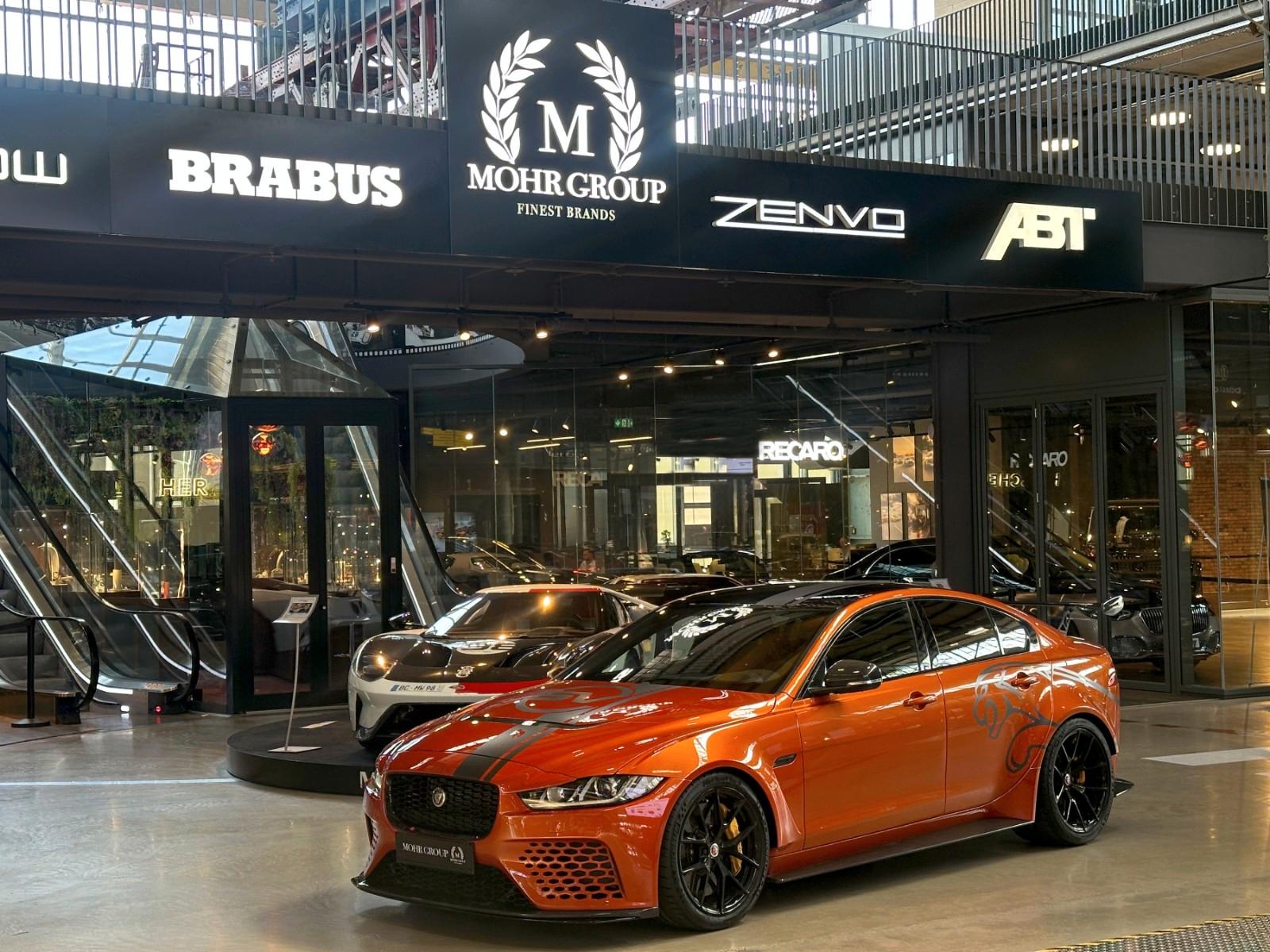 Jaguar XE SV Project 8/Track-Pack/Carbon-Ceramic-Brake