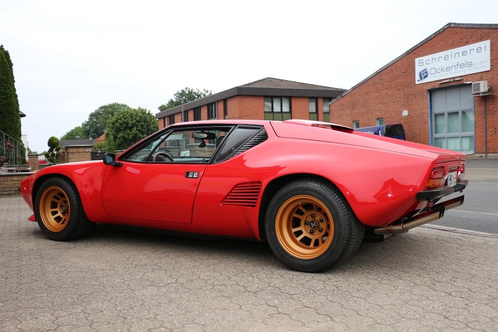 DeTomaso Pantera