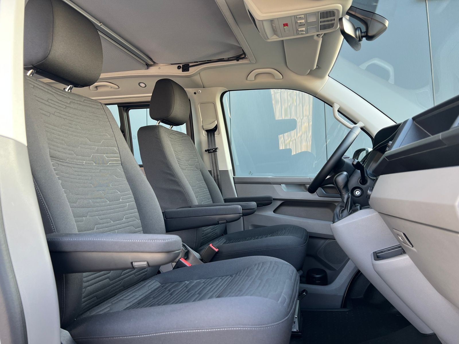 Fahrzeugabbildung Volkswagen T6.1 SpaceCamper Light XL Caravelle 2.0 TDI 4 Mo