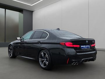 BMW M5 - 5