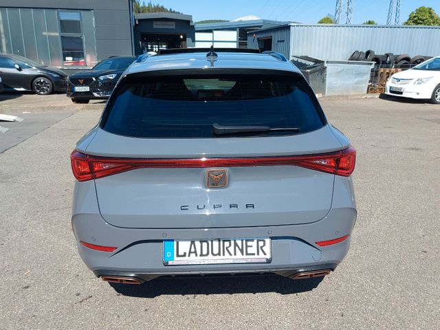Leon Sportstourer VZ 1.4 e-Hybrid *Matrix/Pano*