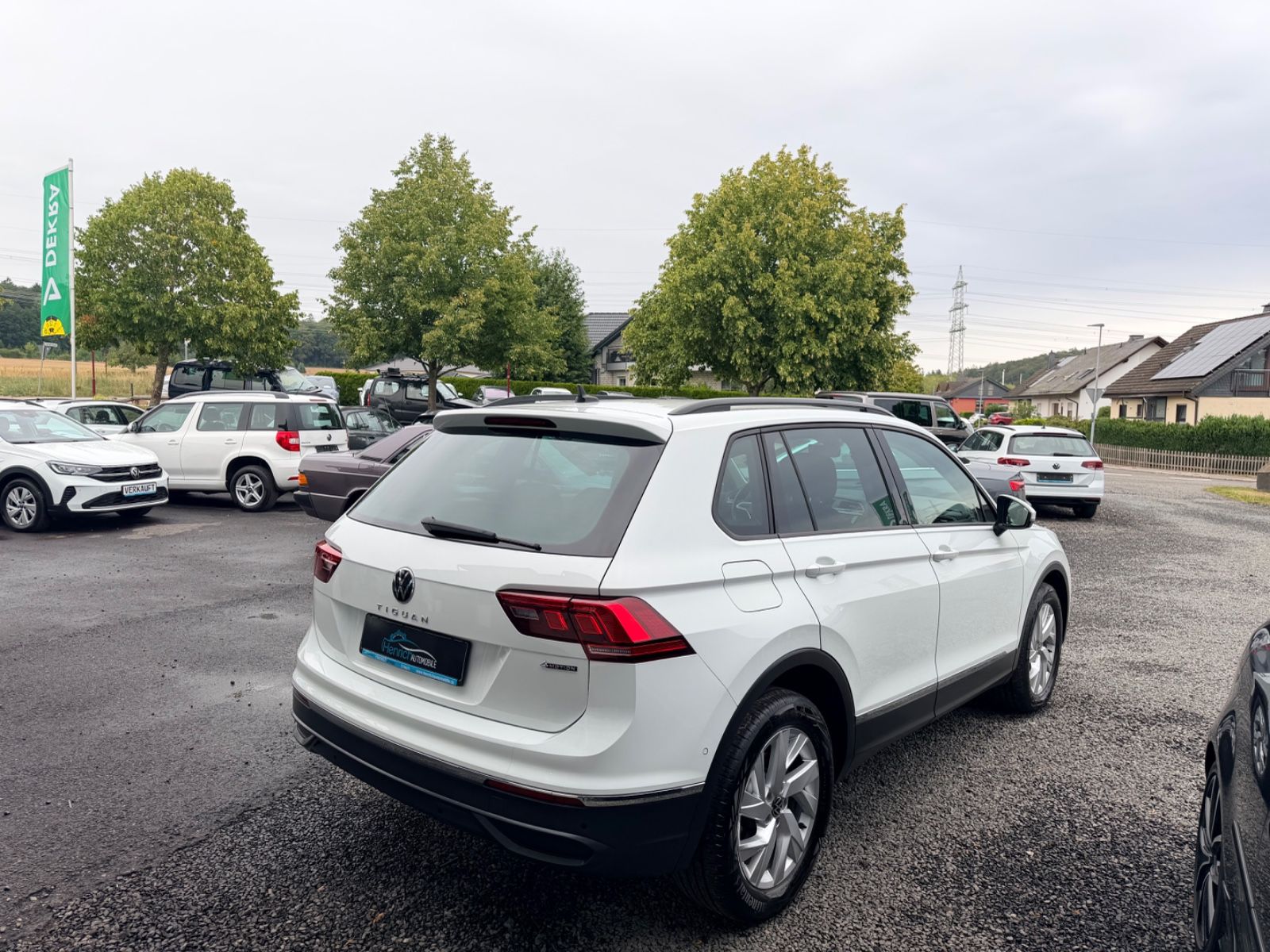 Volkswagen Tiguan Life 4Motion DSG StHzg Navi ACC LED SHZ foto 5
