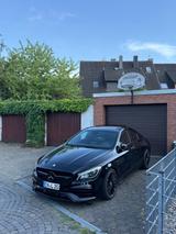 Mercedes-Benz CLA 45 AMG Performance Abgasanalge Sitze Pano - Mercedes-Benz CLA 45 AMG von privat