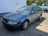 Skoda Octavia - Skoda Octavia aus 2004 mit Diesel-Antrieb