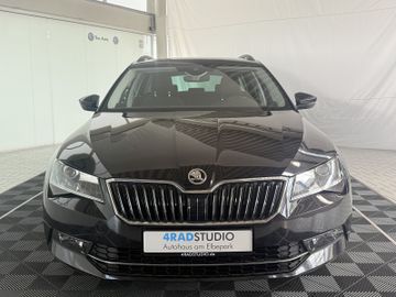 Skoda Superb COMBI 2.0 TDI DSG XENON NAVI ACC AHK