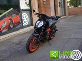 KTM 125 Duke 125 DUKE - KTM ENDURO 125