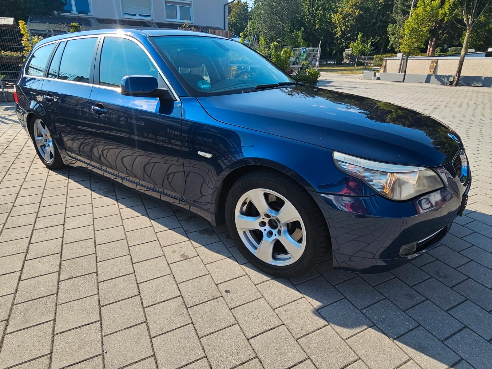 BMW 530iA Touring / TÜV neu/