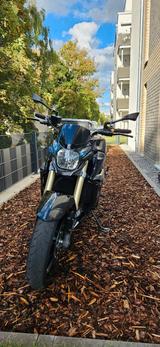 Suzuki GSR 750 - SUZUKI GSR 750