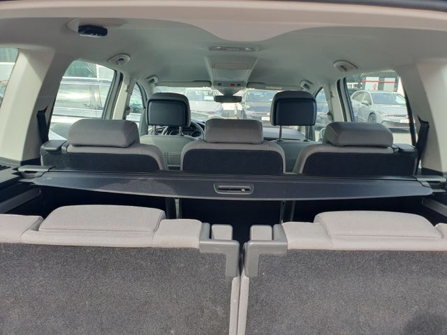 Touran Comfortline 2.0 TDI DSG  Navi LED Kurvenl
