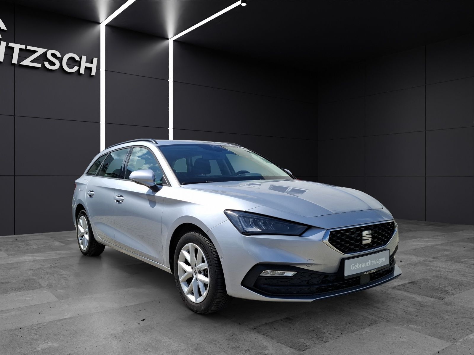 Fahrzeugabbildung SEAT Leon ST TSI Style LED AHK Navi AID GRA SHZ Park-
