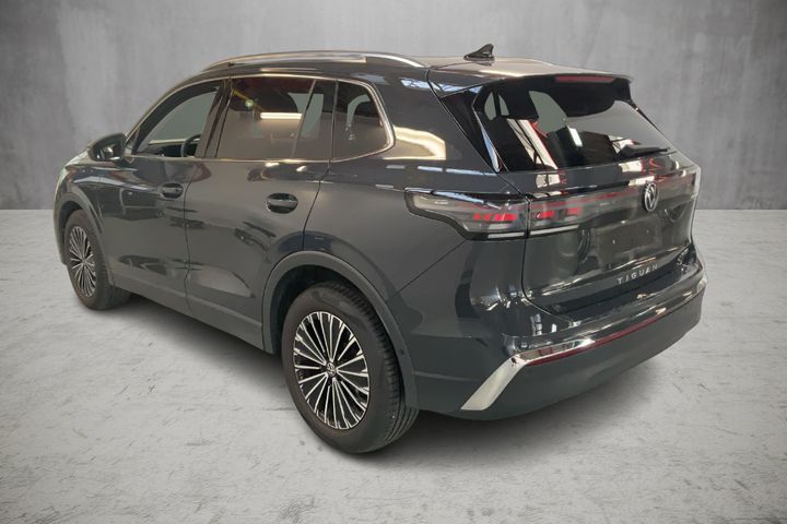 Volkswagen Tiguan Elegance foto 3
