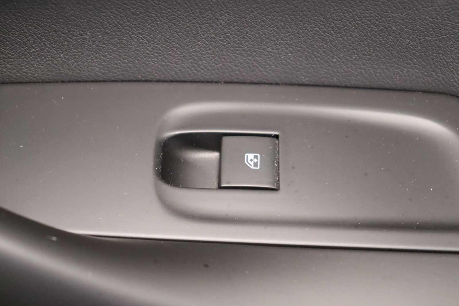 Fahrzeugabbildung Opel Astra K Sports Tourer 1.4 Turbo * LED Matrix * I