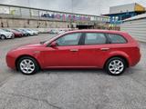 Alfa Romeo 159 2.0 JTDm Sportwagon Distinctive - rote Alfa Romeo 159
