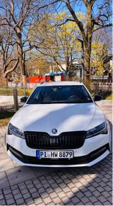 Skoda Superb 2.0 TDI SCR 140kW DSG SPORTLINE COMBI... - Skoda Superb Gebrauchtwagen in Hamburg