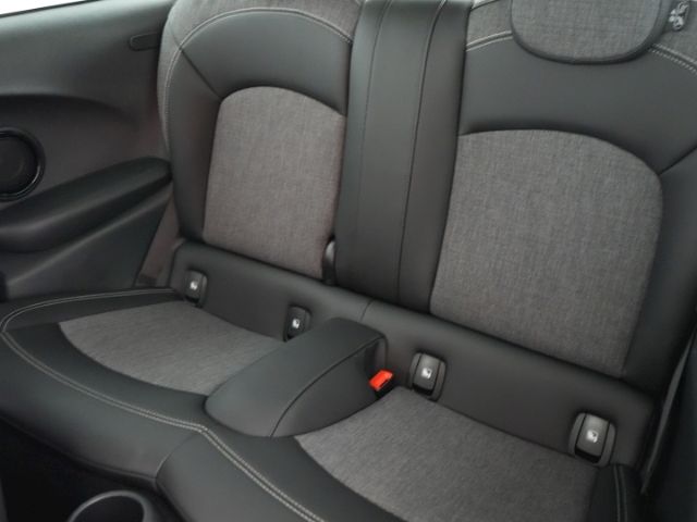 Cooper SE 32,6 kWh+NAVI+CAPRPLAY+LED+KLIMAAUTOMA
